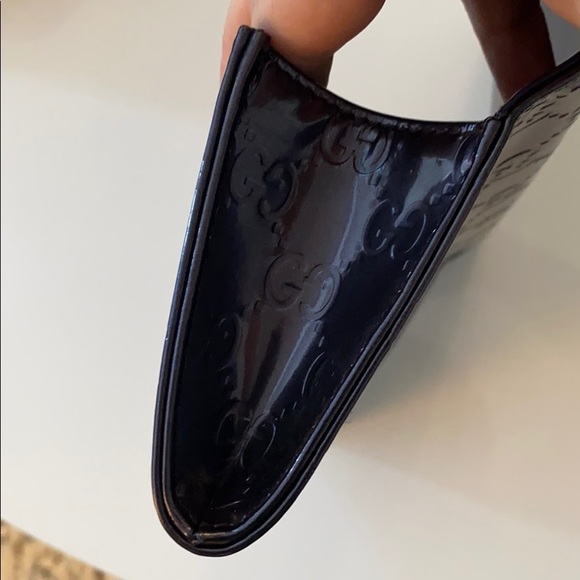 Authentic w dustbag Gucci monogram clutch - Picture 8 of 9